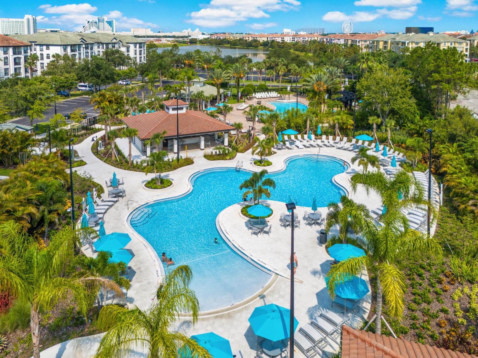 Gorgeous 1st-floor, End Unit W Lakeview Apartamento Orlando